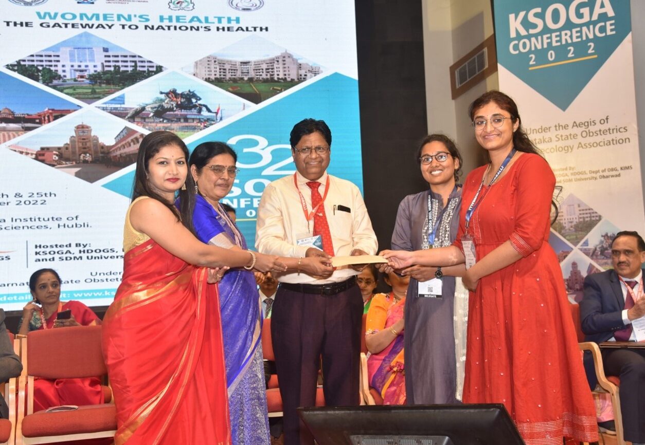 1st Prize winners in quiz competition held in the 32nd KSOGA  2022 State Level  Conference held at Hubli on 23rd  to 25th September 2022